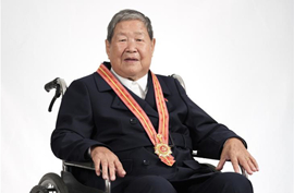 马毛姐："只有前进，没有后退"
